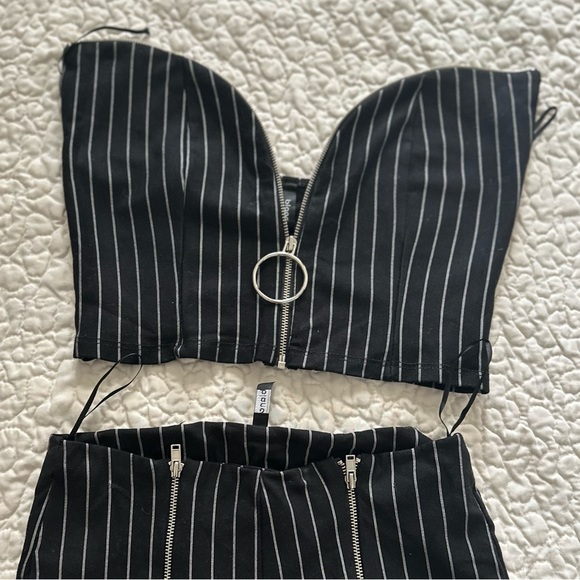 2 PIECE PINSTRIPE PANTS SET! - Picture 8 of 9